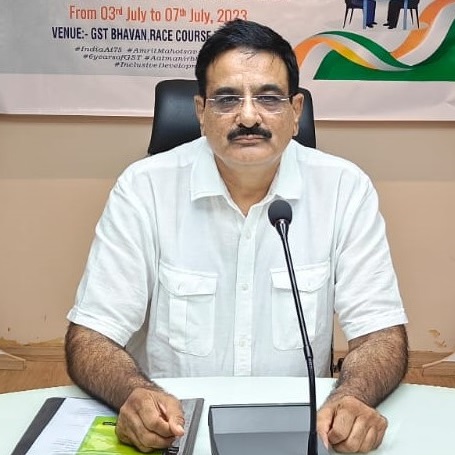 Shri Sanjay Kumar Gupta